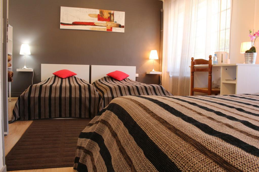Les Boucles De Meuse Hotel 3 Etoiles Monthermé Εξωτερικό φωτογραφία