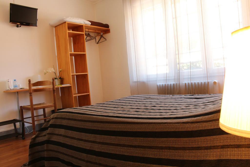 Les Boucles De Meuse Hotel 3 Etoiles Monthermé Εξωτερικό φωτογραφία