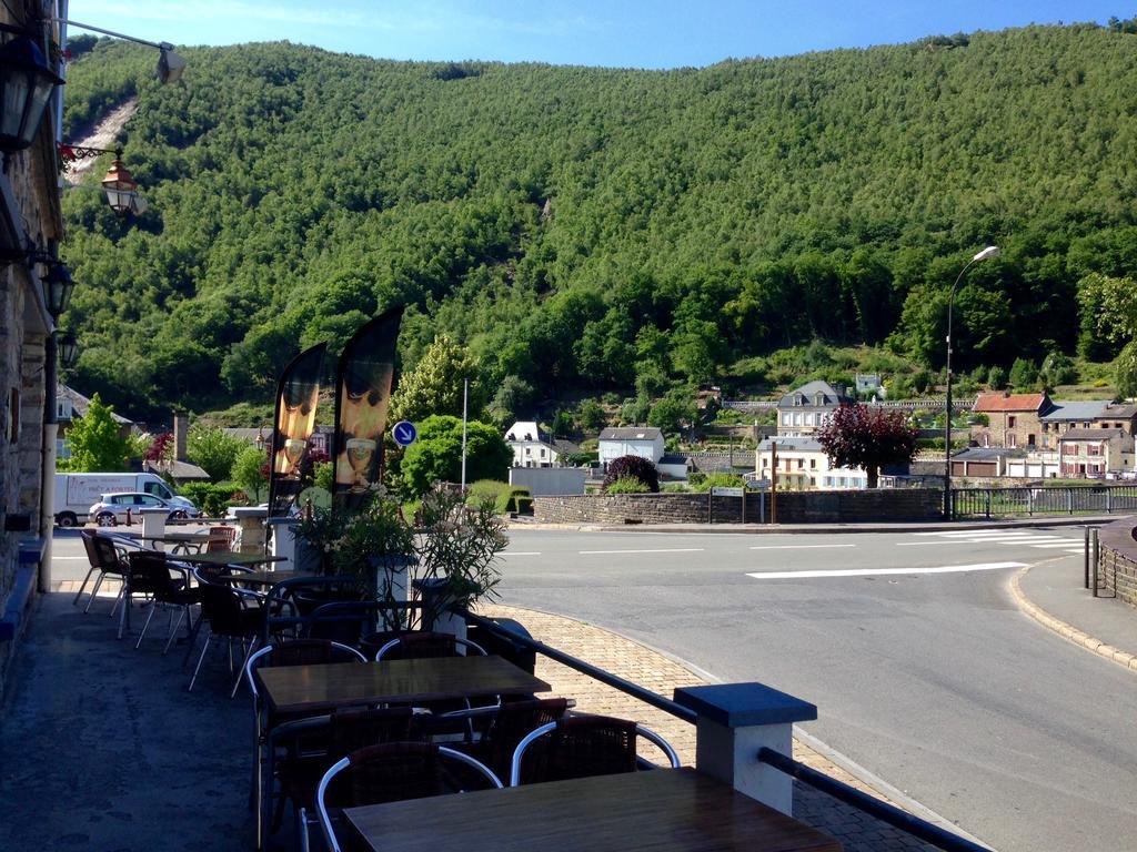 Les Boucles De Meuse Hotel 3 Etoiles Monthermé Εξωτερικό φωτογραφία
