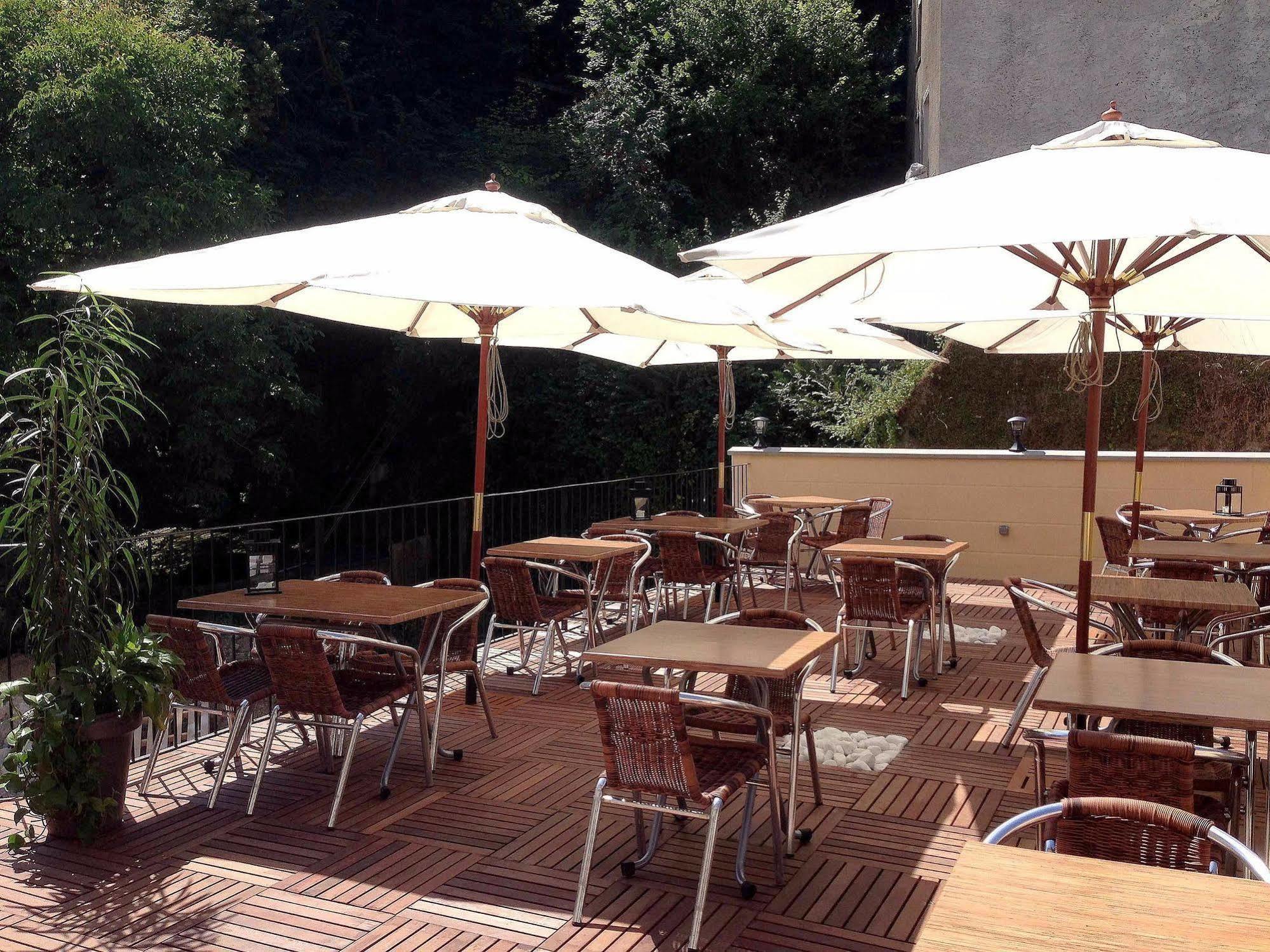Les Boucles De Meuse Hotel 3 Etoiles Monthermé Εξωτερικό φωτογραφία