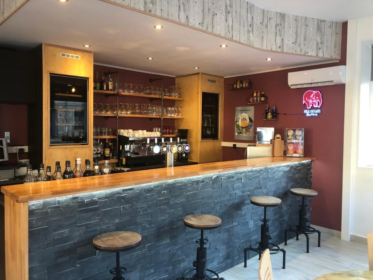 Les Boucles De Meuse Hotel 3 Etoiles Monthermé Εξωτερικό φωτογραφία