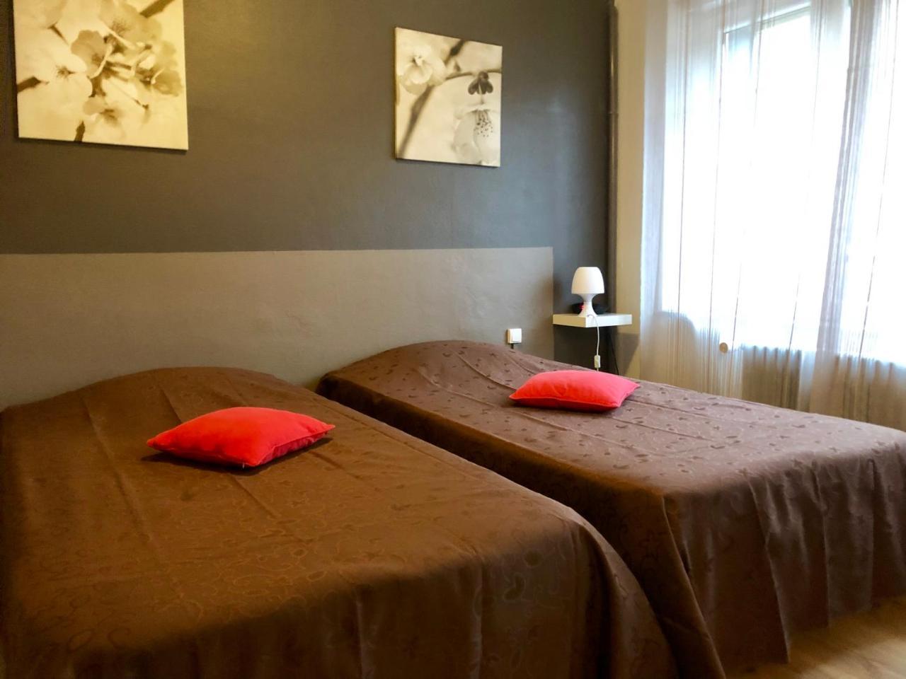 Les Boucles De Meuse Hotel 3 Etoiles Monthermé Εξωτερικό φωτογραφία